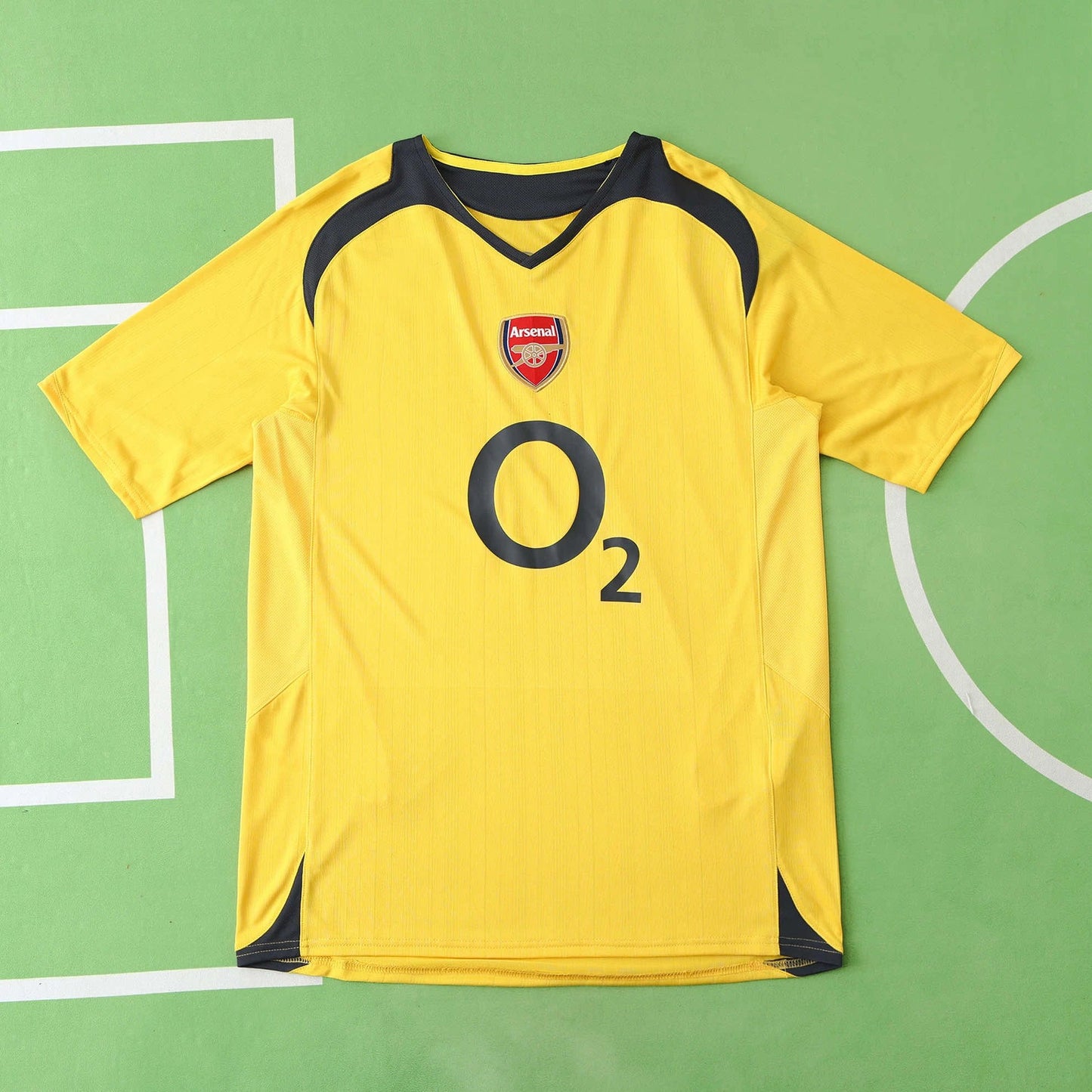 05/06 Arsenal Away Retro Shirt