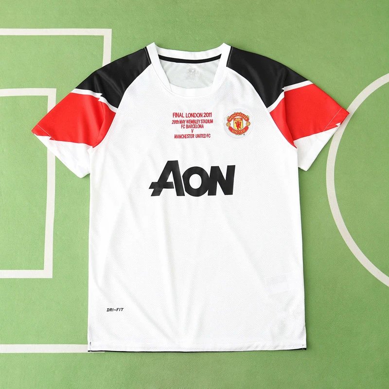 11/12 Manchester United Away White Retro Shirt