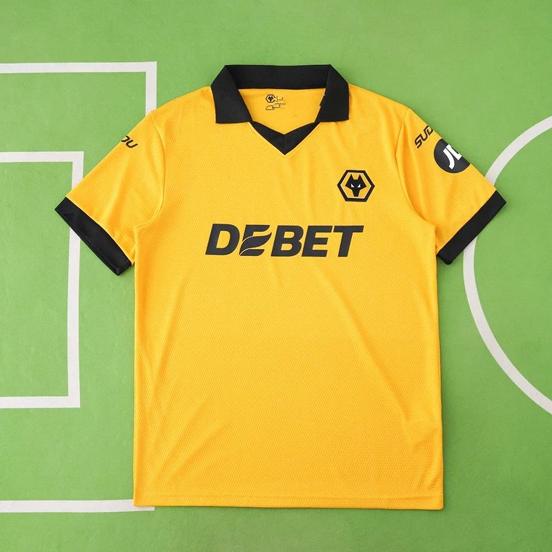25/26 Wolverhampton Wanderers Home Shirt