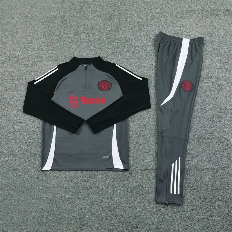 24/25 Manchester United Grey Black Arm Training Tracksuit
