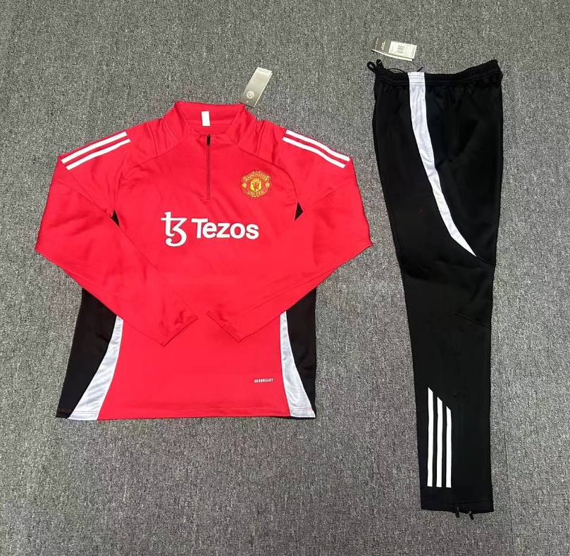 24/25 Manchester United Red Training Tracksuit