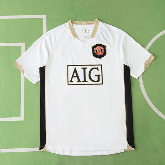 06/07 Manchester United Away White Retro Shirt