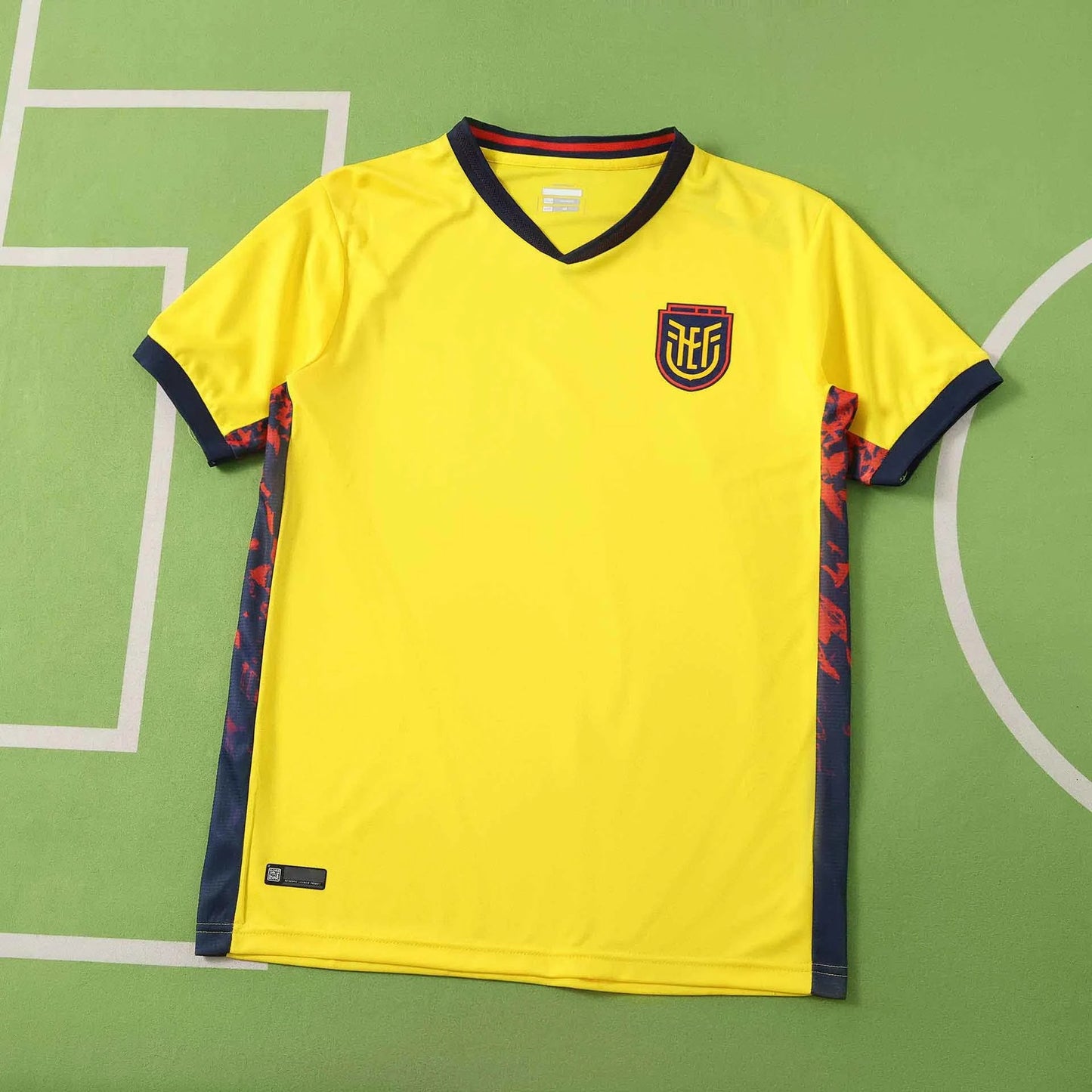 Mens World Cup 2026 Ecuador Home Fan Version Shirt