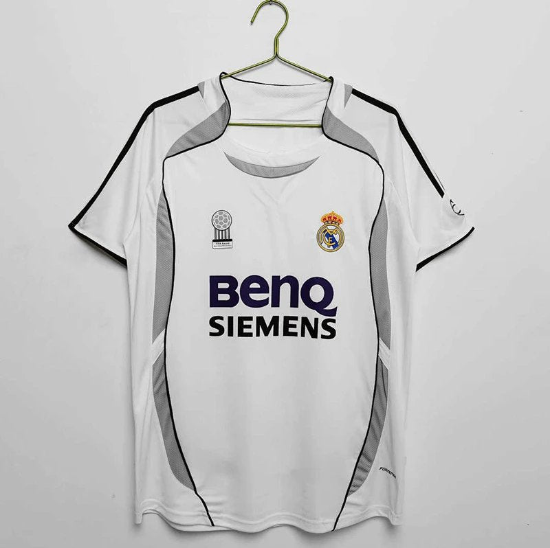 Real Madrid 2006/2007 Retro Shirt White/Black